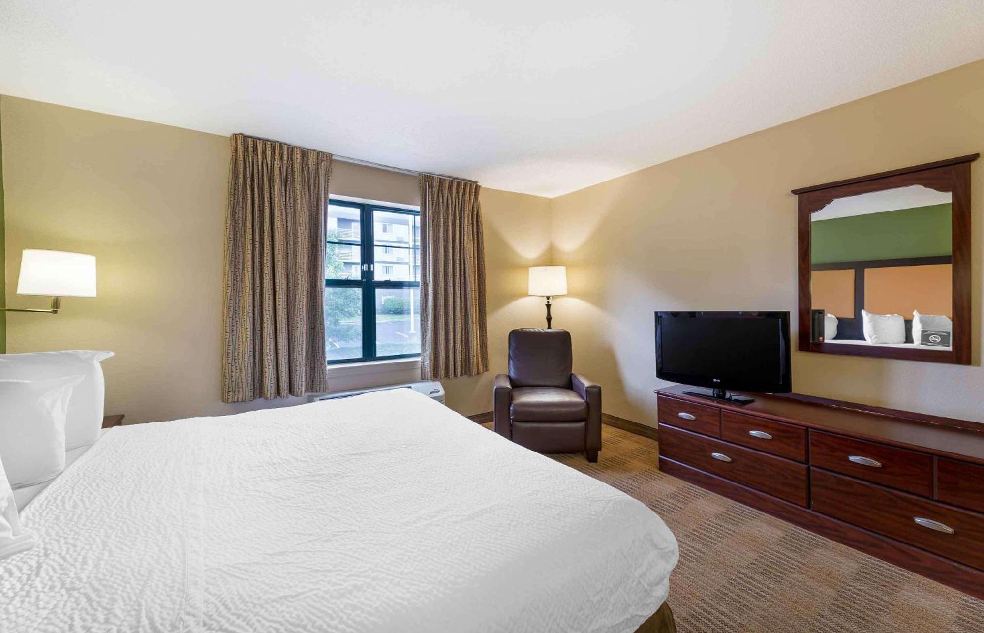Extended Stay America Suites - Chicago - Берр-Рідж Екстер'єр фото